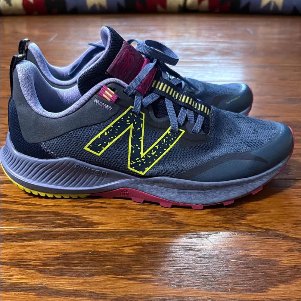 New Balance Gray and Pink Athletic Shoes with Cushioned Midsole